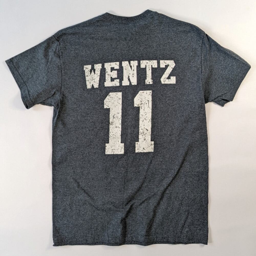Philadelphia Eagles Wentz 11 Gray Tee Shirt Sz Medium
